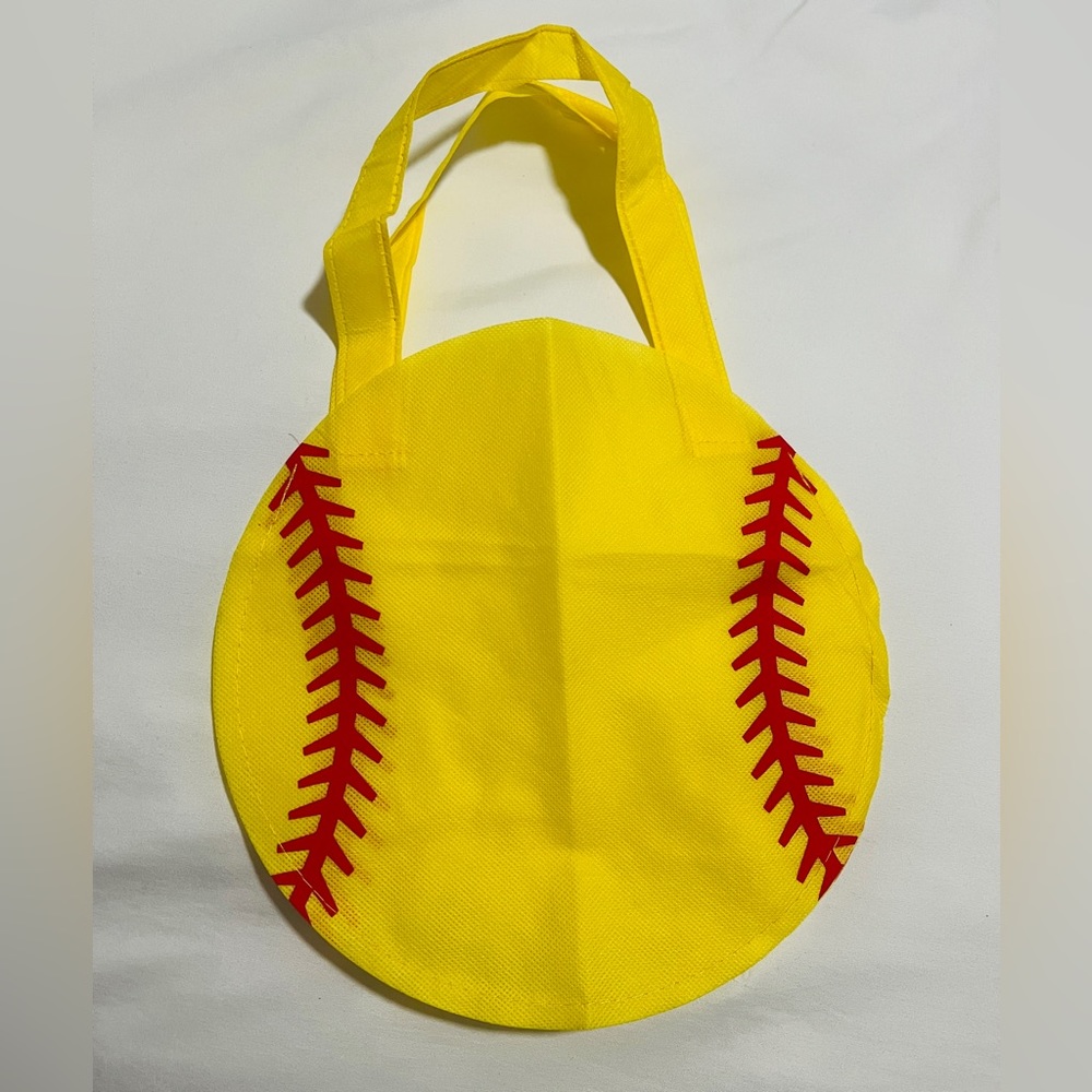 Softball Party Goody Bags 22 pcs NWOT